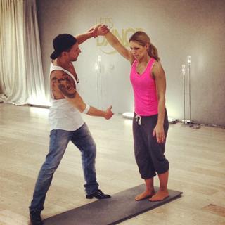 Anna Brolin feet photo 14