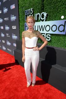 Anna Camp feet photo thumbnail
