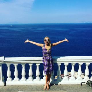 Anna Camp feet photo thumbnail
