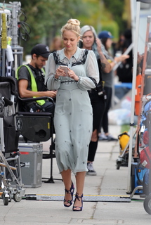 Anna Camp feet photo thumbnail
