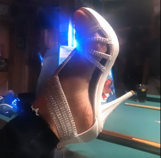 Anna Camp feet photo thumbnail