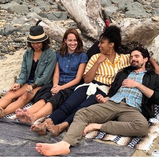 Anna Camp feet photo thumbnail