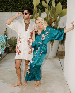Anna Camp feet photo thumbnail