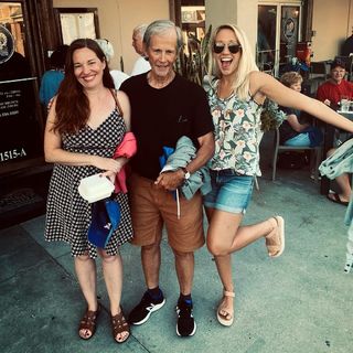 Anna Camp feet photo thumbnail