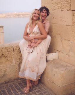 Anna Camp feet photo thumbnail