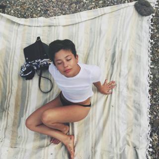 Anna Castillo feet photo 17