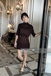 Anna Castillo feet photo 10