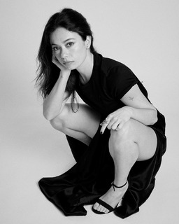 Anna Castillo feet photo 18