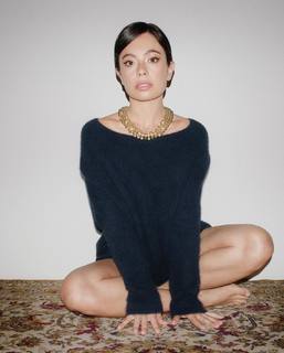 Anna Castillo feet photo 1