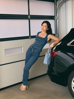 Anna Castillo feet photo 2