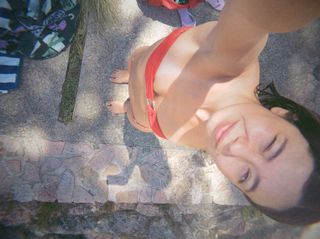 Anna Castillo feet photo 3