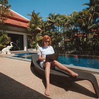 Anna Chapman feet photo 6