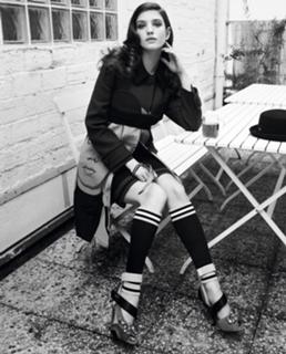 Anna Chipovskaya feet photo 3