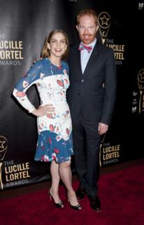 Anna Chlumsky feet photo thumbnail