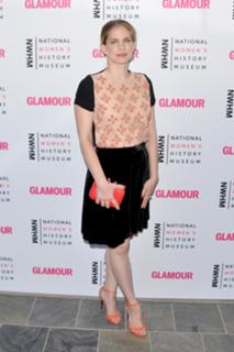 Anna Chlumsky feet photo thumbnail