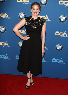Anna Chlumsky feet photo thumbnail