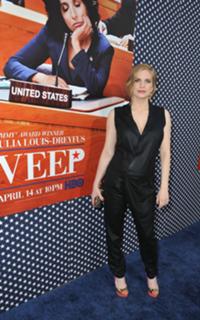 Anna Chlumsky feet photo thumbnail