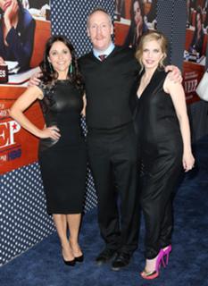 Anna Chlumsky feet photo thumbnail