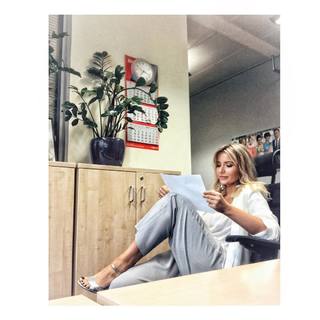 Anna Dec feet photo 7