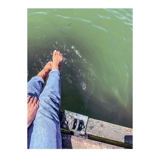 Anna Dec feet photo 4