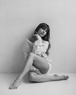 Anna Dec feet photo 6