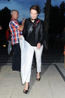 Anna Dereszowska feet photo thumbnail