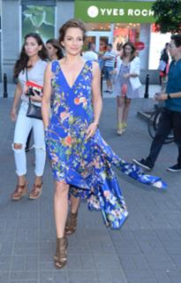 Anna Dereszowska feet photo thumbnail