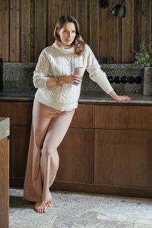 Anna Dereszowska feet photo thumbnail