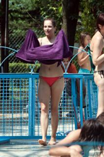 Anna Dereszowska feet photo thumbnail