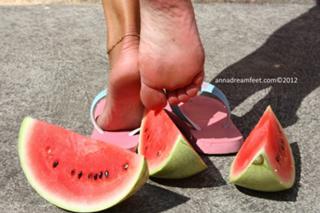 Anna Dreamfeet feet photo thumbnail