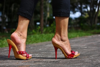 Anna Dreamfeet feet photo thumbnail