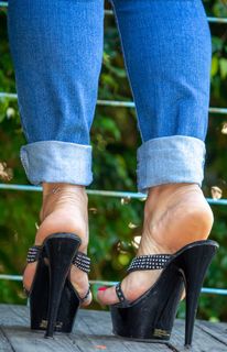 Anna Dreamfeet feet photo thumbnail