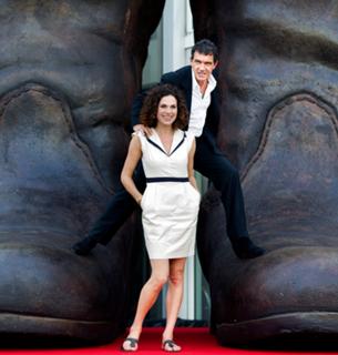 Anna Drijver feet photo 7