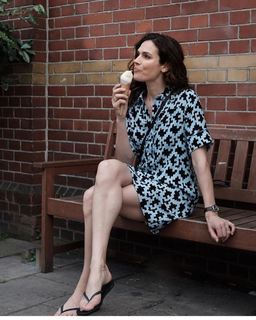 Anna Drijver feet photo 10
