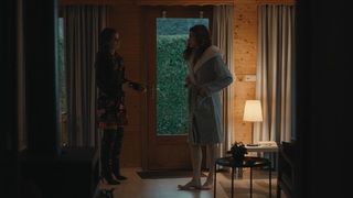 Anna Drijver feet photo 9