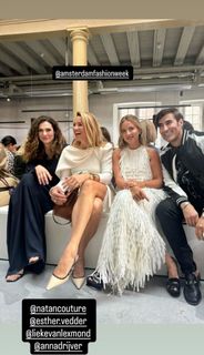 Anna Drijver feet photo 1