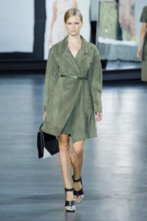 Anna Ewers feet photo 12