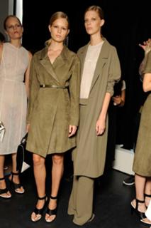 Anna Ewers feet photo 11