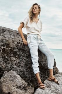 Anna Ewers feet photo 16