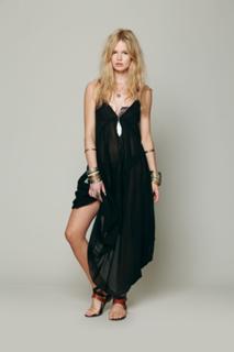 Anna Ewers feet photo 1