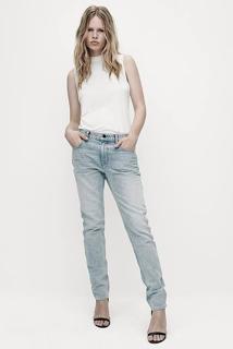 Anna Ewers feet photo 8