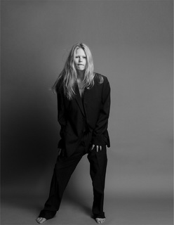 Anna Ewers feet photo 13