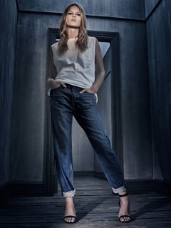 Anna Ewers feet photo 2