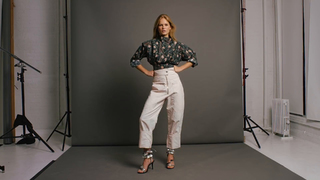 Anna Ewers feet photo 12