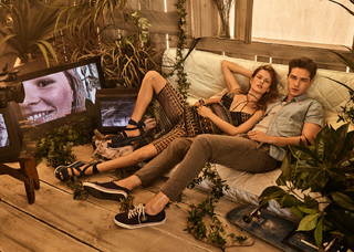 Anna Ewers feet photo 9
