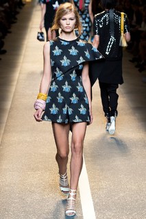 Anna Ewers feet photo 14