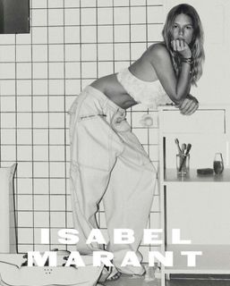 Anna Ewers feet photo 2