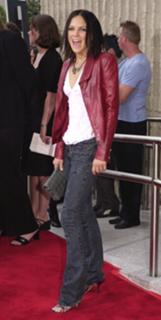 Anna Faris feet photo thumbnail