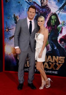 Anna Faris feet photo thumbnail