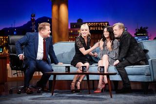 Anna Faris feet photo thumbnail